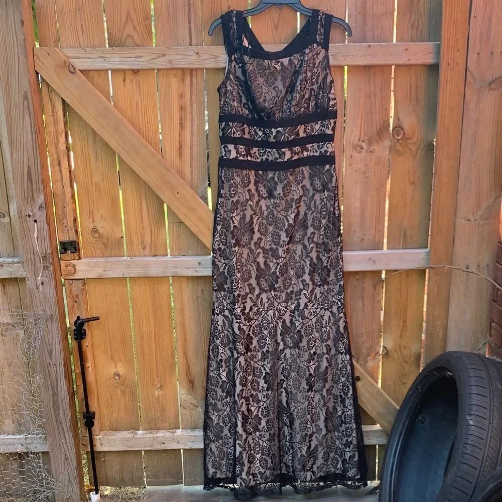 Chic Black and Tan Lace Maxi Dress
